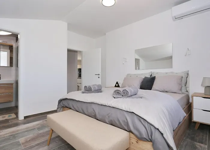 Apartament Luxury Gaspa With Jacuzzi Privlaka (Zadar)