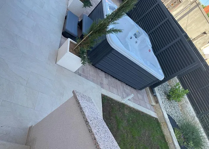 Apartament Luxury Gaspa With Jacuzzi Privlaka (Zadar)