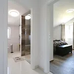 Luxury Gaspa With Jacuzzi * Privlaka (Zadar)