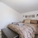 Luxury Gaspa With Jacuzzi Apartman